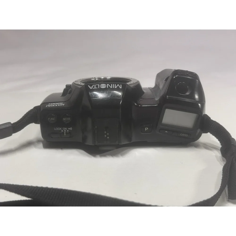 Vintage Minolta Maxxum 7000i 35mm SLR Film Camera Body Only Untested